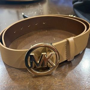 Micheal Kor leather Belt